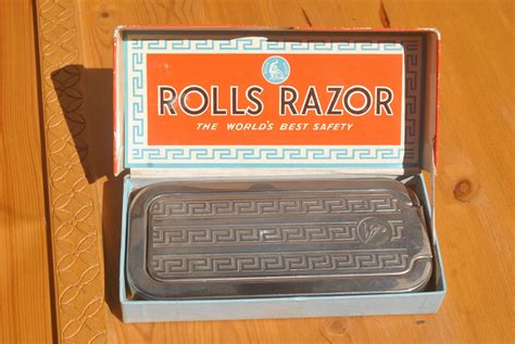 england metal razor box|Vintage Rolls Razor with Original Box .